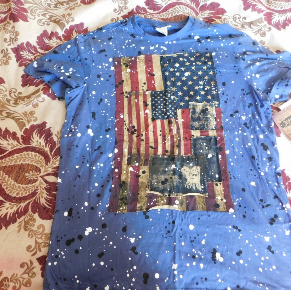 Men's t-shirt